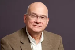 Vale, Tim Keller
