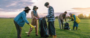Turns out having faith and performing acts of kindness is good for your mental health