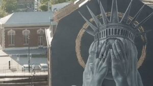 A Mural in France Confronts America’s Immigration Shame