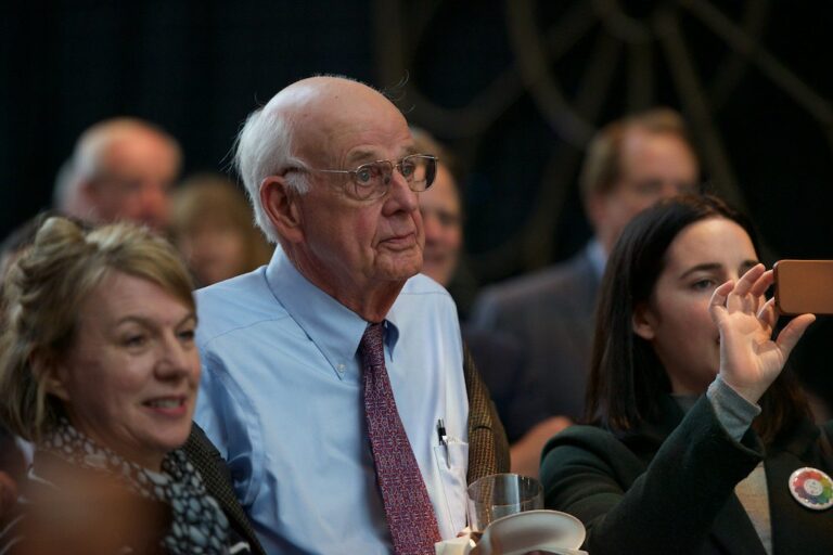 Vale, Wendell Berry